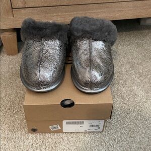 BNIB Ugg slippers